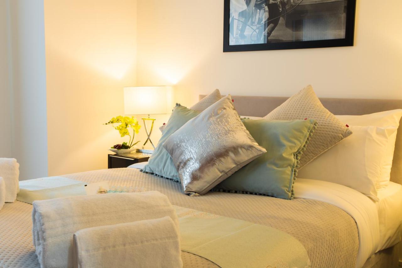 Dockside Walk - Canary Wharf Apartament Londra